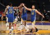 NBA,库里三分绝杀雷霆,勇士终结对手11连胜登顶西部引热议